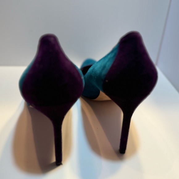 COPY - Beautiful Manola Blahnik heel
Copied from a previous listing - Picture 6 of 10